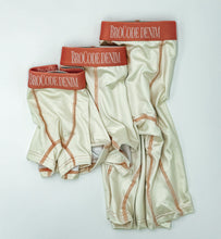 Load image into Gallery viewer, Chickadee