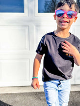 Load image into Gallery viewer, Mirrored translucent Wayfer Sunnies