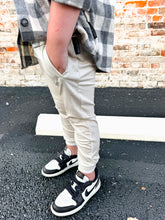 Load image into Gallery viewer, Sandstorm Ribbed Joggers
