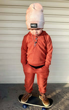 Load image into Gallery viewer, Rustwaffle set size up 1
