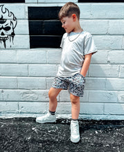 Load image into Gallery viewer, Fog bamboo tee
