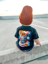 Load image into Gallery viewer, Not of this world tee
